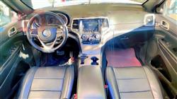 جیپ گراند شیرۆکی